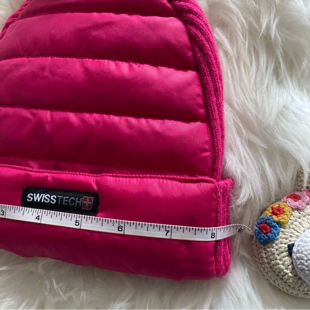 SWISS TECH YOUTH GIRL’S QUILTED POMPOM HAT BINNIE XL